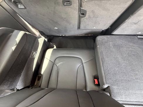 Used 2014 Audi Q7 3.0T Premium AWD/4WD image 42