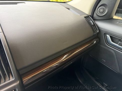 Used 2014 Land Rover LR2 AWD/4WD image 64