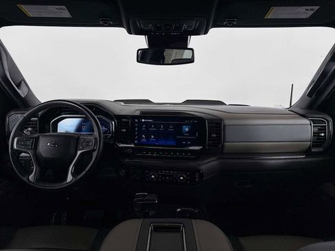 Used 2022 Chevrolet Silverado 1500 ZR2 image 24