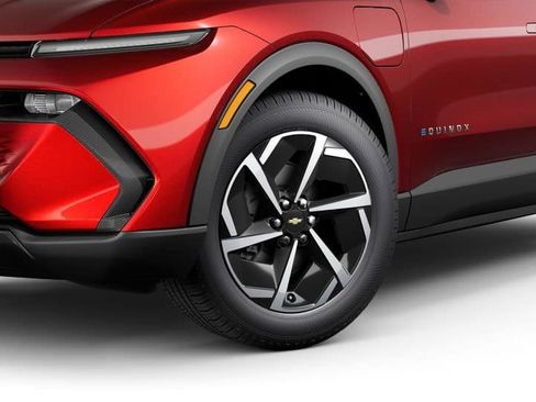 New 2026 Chevrolet Equinox EV LT image 30