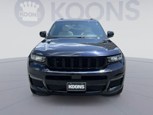 Used 2024 Jeep Grand Cherokee L Limited w/ Black Appearance Package AWD/4WD image 11