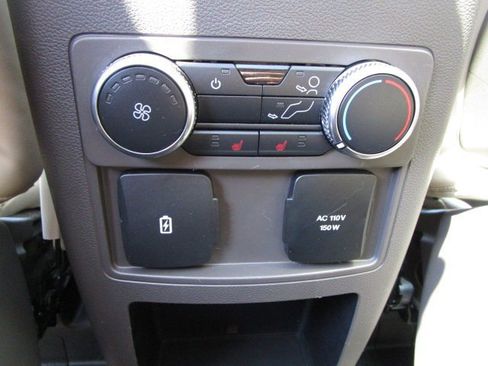 Used 2020 Ford Explorer Platinum AWD/4WD image 13
