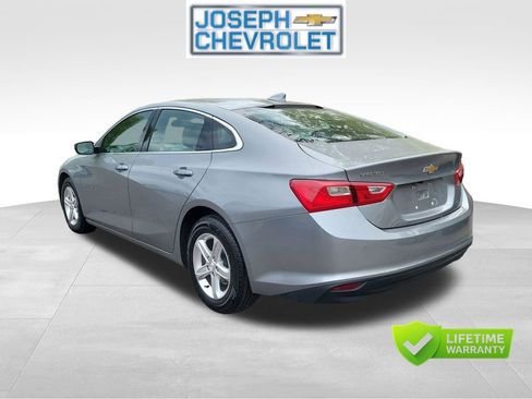 Used 2024 Chevrolet Malibu LT FWD image 3
