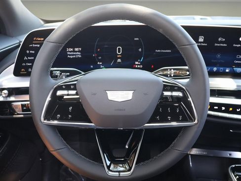 New 2025 Cadillac Lyriq Luxury image 19