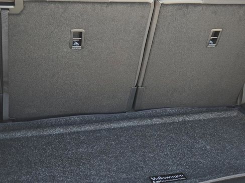 New 2026 Volkswagen Atlas SE image 10