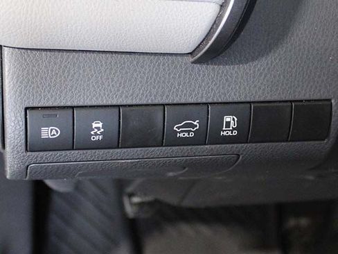 Used 2024 Toyota Camry LE FWD image 13