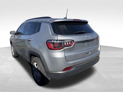 Used 2022 Jeep Compass Latitude w/ Sun and Sound Group image 4