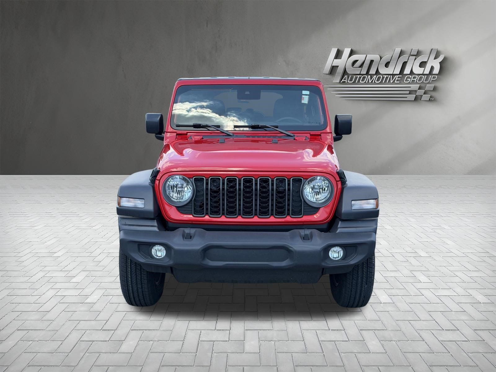 Used 2024 Jeep Wrangler Unlimited Sport AWD/4WD image 3