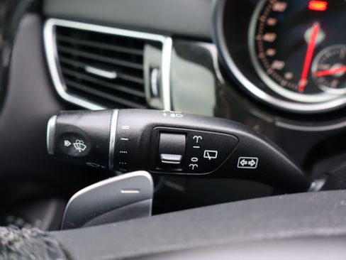 Used 2019 Mercedes-Benz GLS 450 4MATIC image 24