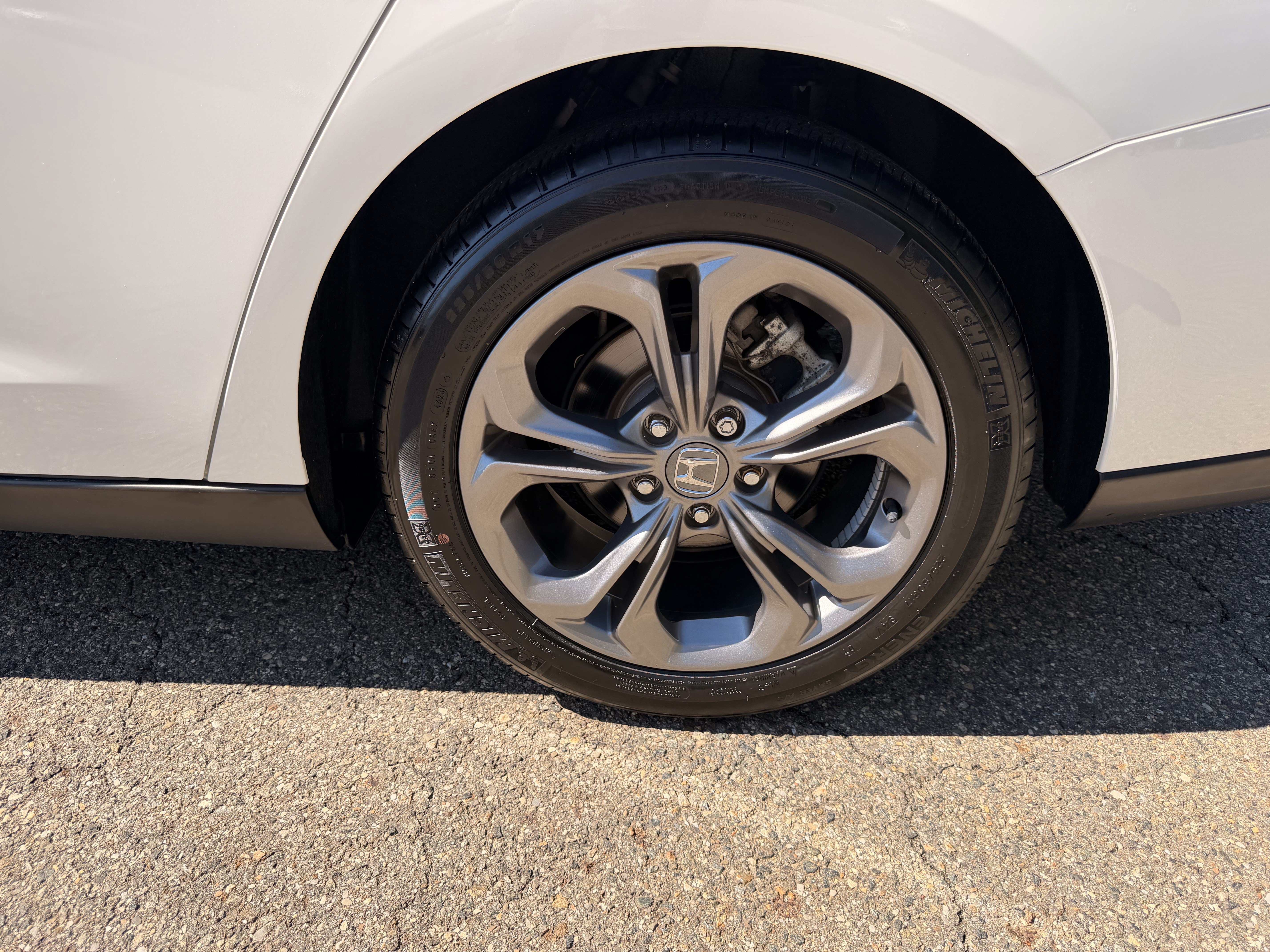 Certified 2024 Honda Accord EX image 8