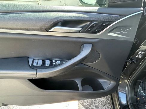 Used 2024 BMW X3 xDrive30i image 16