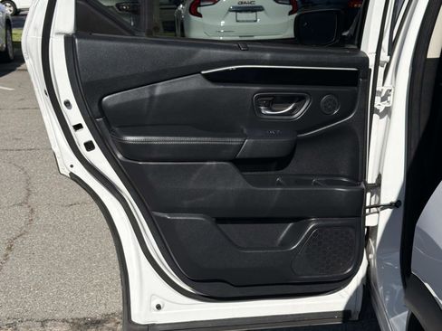 Used 2023 Honda Pilot EX-L image 21