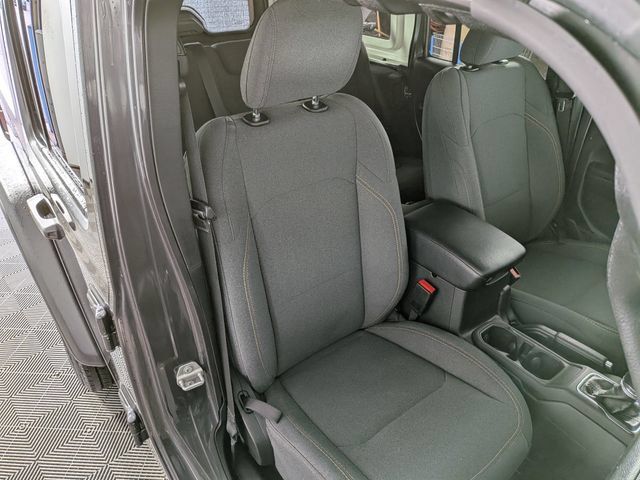 Used 2024 Jeep Wrangler Unlimited Sport AWD/4WD image 29