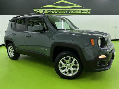 Used 2017 Jeep Renegade Latitude w/ Cold Weather Group