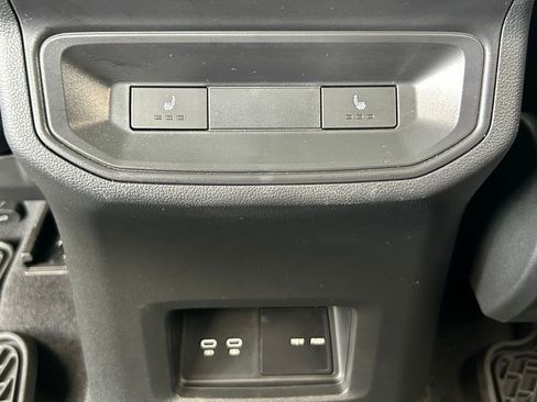 Used 2024 Volkswagen Atlas Cross Sport SEL Premium R-Line image 57