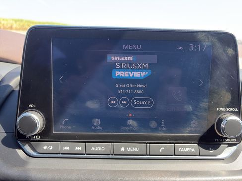 Used 2023 Nissan Rogue SV AWD/4WD image 20