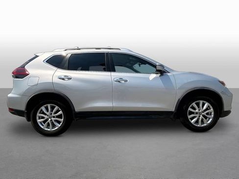 Used 2020 Nissan Rogue SV FWD image 8