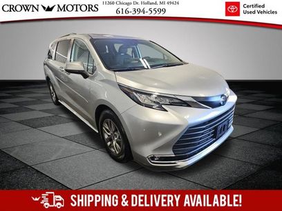 Used 2023 Toyota Sienna XLE w/ XLE Plus Package