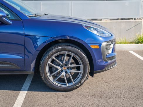 Used 2022 Porsche Macan AWD/4WD image 9