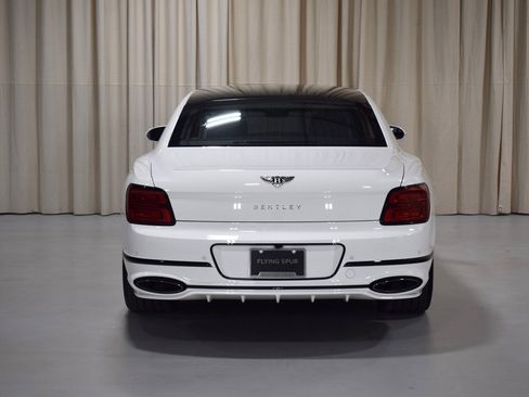 New 2025 Bentley Flying Spur Plug-In Hybrid image 15