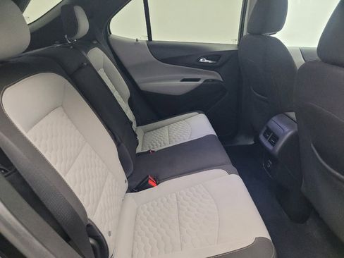 Used 2020 Chevrolet Equinox LS w/ LS Convenience Package image 19
