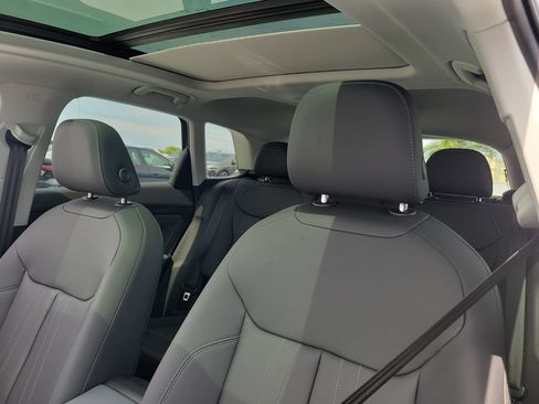New 2026 Audi Q3 quattro 2.0T AWD/4WD image 16