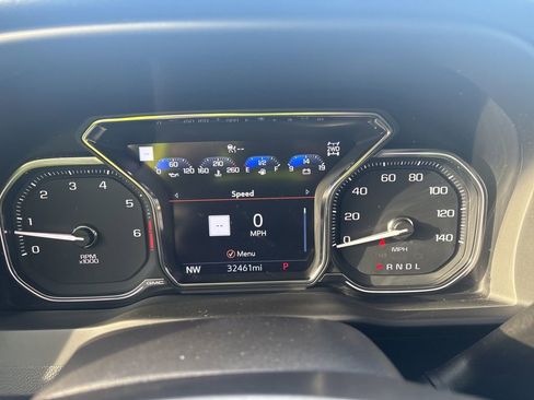 Used 2022 GMC Sierra 1500 Denali w/ Denali Premium Package image 8