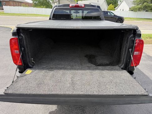 Used 2020 Chevrolet Colorado Z71 AWD/4WD image 13