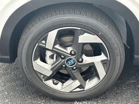 New 2026 Hyundai Venue SEL image 11