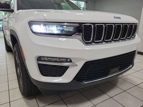 Used 2024 Jeep Grand Cherokee Limited 4xe AWD/4WD image 24