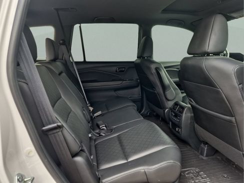 Certified 2023 Honda Passport Elite image 18