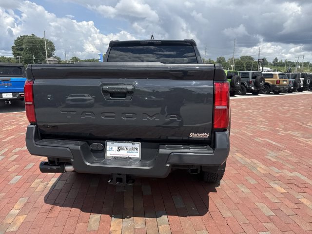 Used 2024 Toyota Tacoma TRD Off-Road AWD/4WD image 35