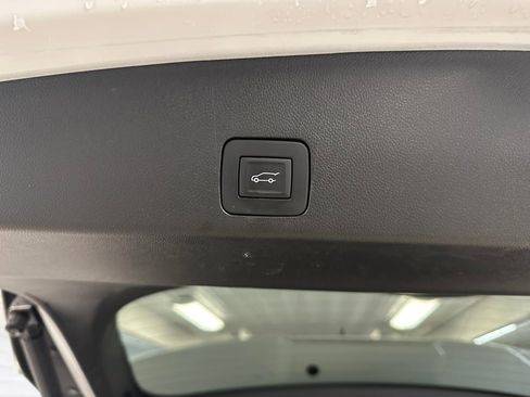 Certified 2022 Buick Encore GX Select image 24