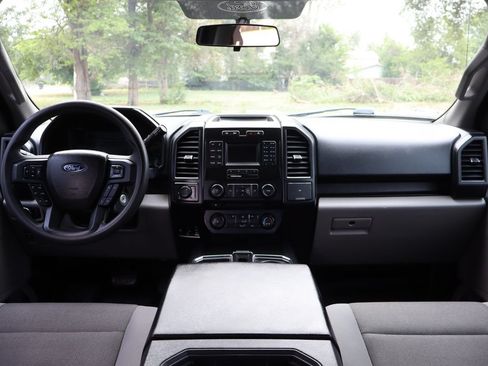 Used 2016 Ford F150 XL w/ Equipment Group 101A Mid AWD/4WD image 16