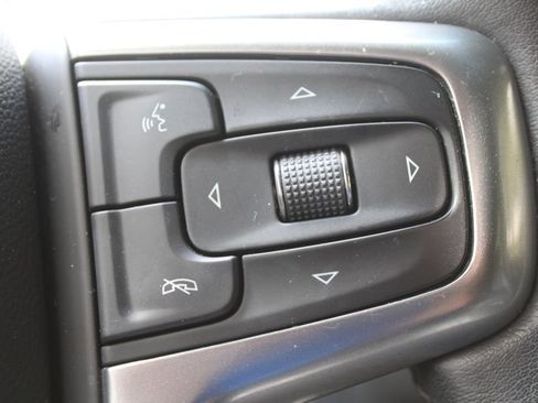 Used 2022 Chevrolet Tahoe LT w/ LT Signature Package RWD image 39