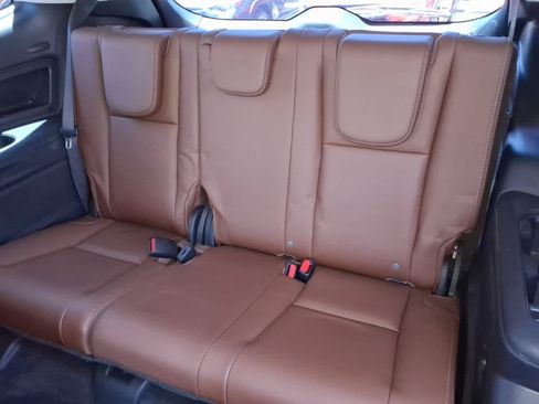 Certified 2023 Subaru Ascent Touring AWD/4WD image 31