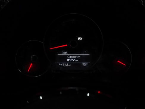 Used 2018 Volkswagen Beetle 2.0T S image 19