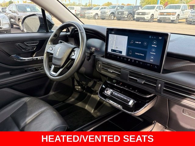 Used 2024 Lincoln Corsair Reserve w/ Equipment Group 201A AWD/4WD image 3
