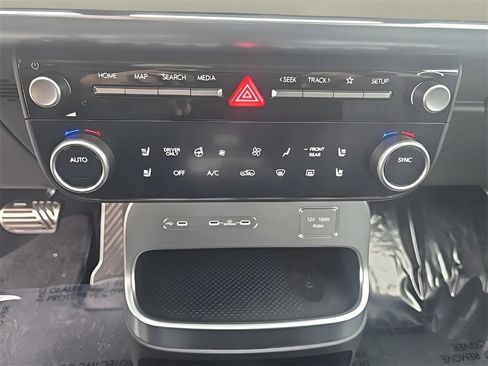 New 2026 Hyundai Ioniq 9 Calligraphy image 32