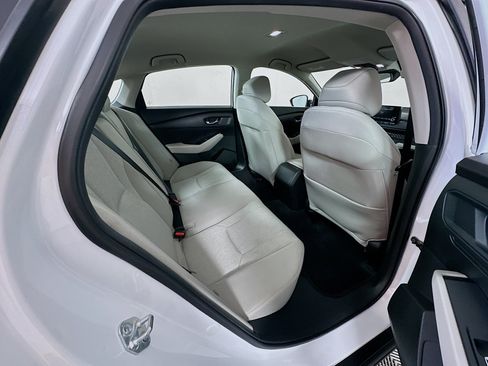 Certified 2024 Honda Accord LX image 20