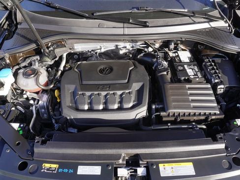 Used 2024 Volkswagen Tiguan SE image 7