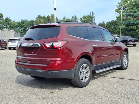 Used 2017 Chevrolet Traverse LT FWD image 21