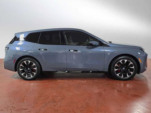 Used 2026 BMW iX xDrive45 w/ M Sport Package AWD/4WD image 2