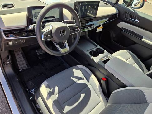 New 2026 Honda Prologue EX image 10