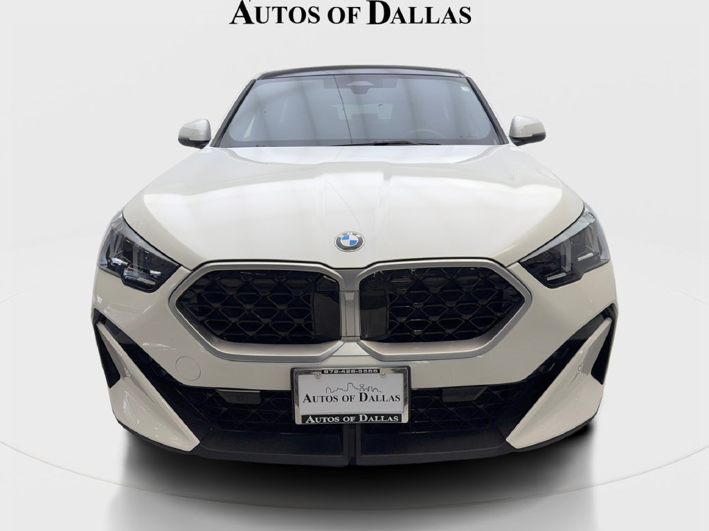 Used 2025 BMW X2 xDrive28i AWD/4WD image 4