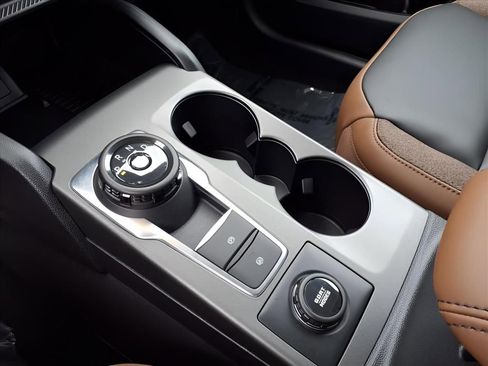 New 2025 Ford Bronco Sport Outer Banks w/ Outer Banks Tech Package+ AWD/4WD image 6
