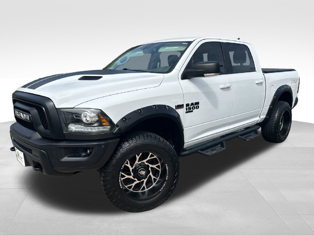 Used 2019 RAM 1500 Warlock AWD/4WD image 3