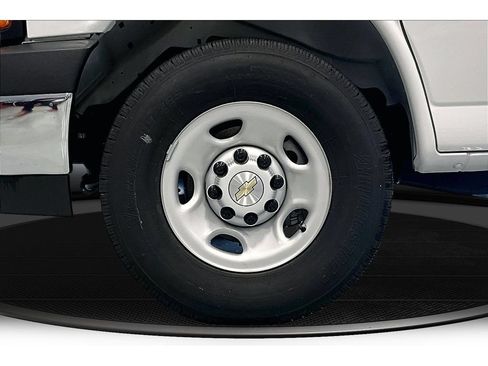 New 2025 Chevrolet Express 2500 w/ Driver Convenience Package RWD image 14