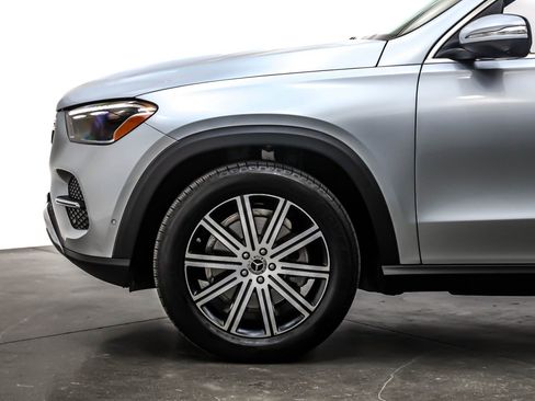 Certified 2025 Mercedes-Benz GLE 350 4MATIC image 10