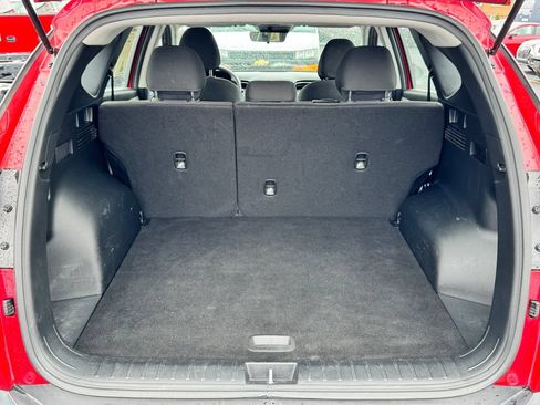 Used 2022 Hyundai Tucson SE AWD/4WD image 15